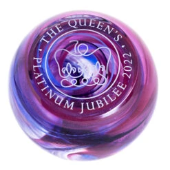 Queen's Platinum Jubilee Paperweight - 10 - 14 Day Delivery -DRINKWARE Sales Store u22004 jubilee paperweight co 1